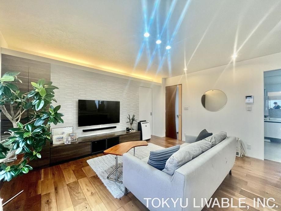 4LDK Renovated House in Saitama City, 132m2 - Thumbnail 2