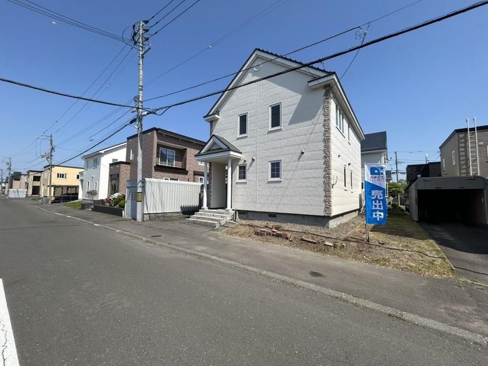 Renovated 3LDK House for Sale in Ebetsu, Hokkaido - Thumbnail 2