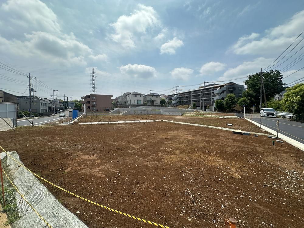 Land for Sale in Tsuzuki-ku, Yokohama - 170-189 sqm Plots - Thumbnail 3