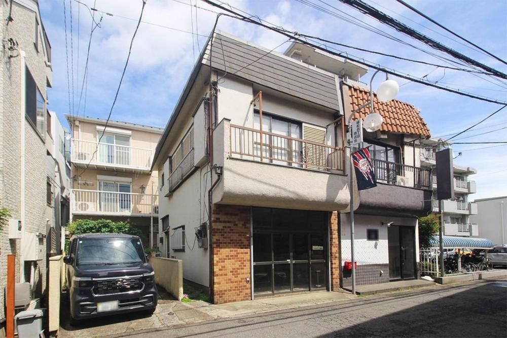 3LDK House with Shop in Tokorozawa, Saitama - Thumbnail 2