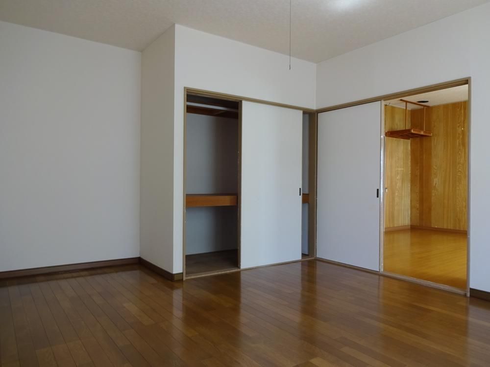 4LDK Corner Lot House for Sale in Hakodate, Hokkaido - Thumbnail 4