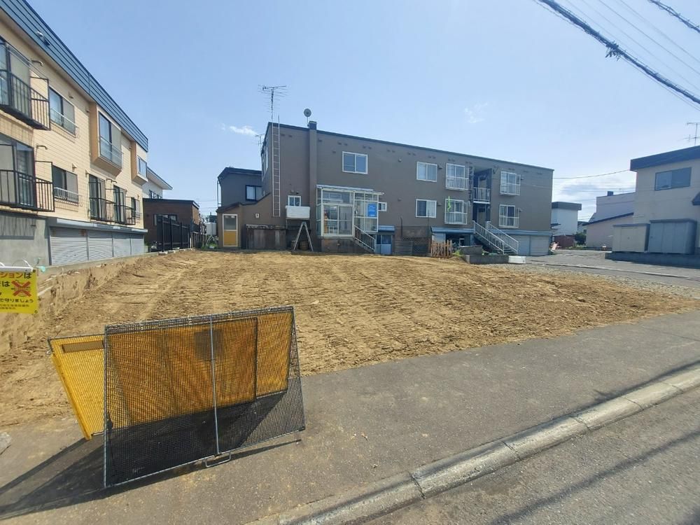 200 sqm Land for Sale in Kita-ku, Sapporo, Hokkaido - Thumbnail 3