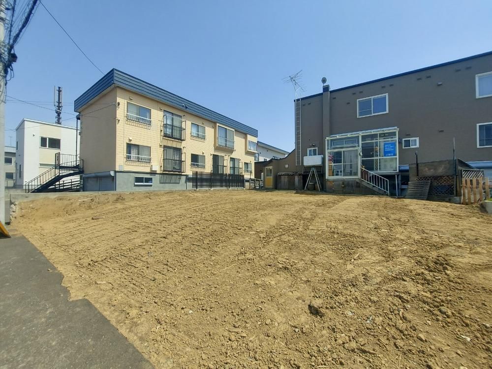 200 sqm Land for Sale in Kita-ku, Sapporo, Hokkaido - Thumbnail 4