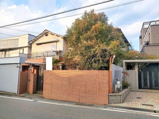 Land for Sale in Neyagawa, Osaka - 136.8 sqm Plot Near Korien Station - Thumbnail 3