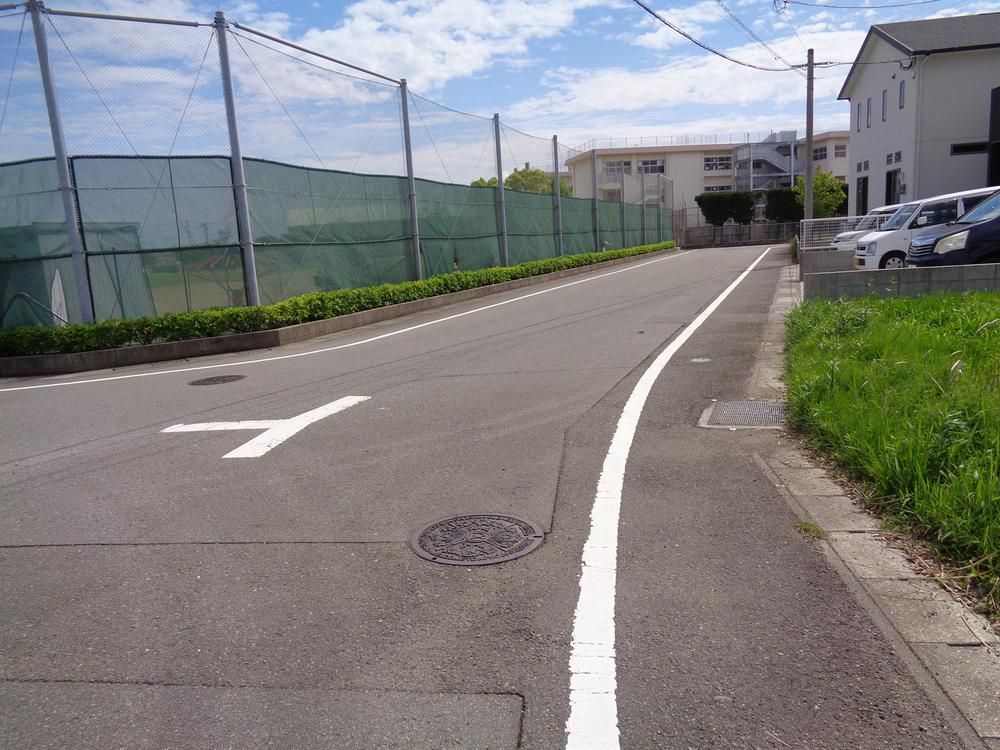 591 sqm Land for Sale in Yoshimura-cho, Miyazaki City - Thumbnail 4