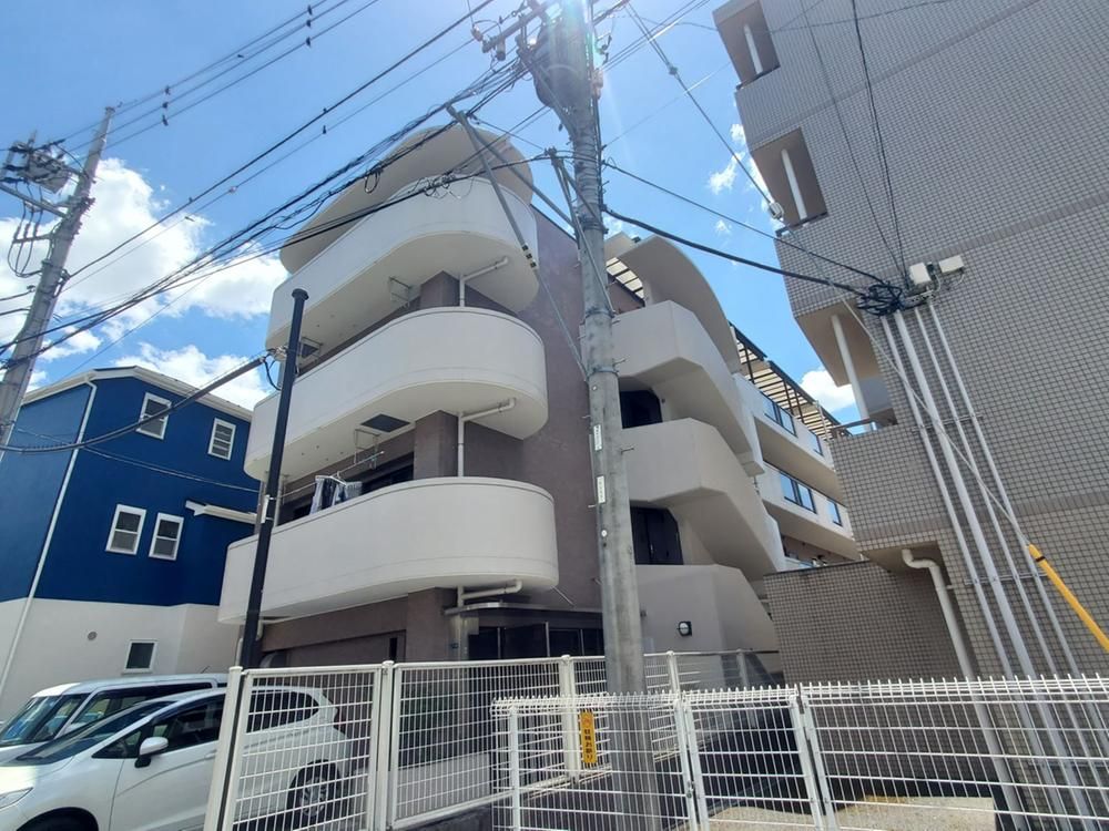 2LDK Apartment for Sale in Takatsu-ku, Kawasaki - Thumbnail 2
