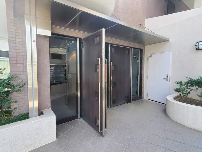 2LDK Apartment for Sale in Takatsu-ku, Kawasaki - Thumbnail 4