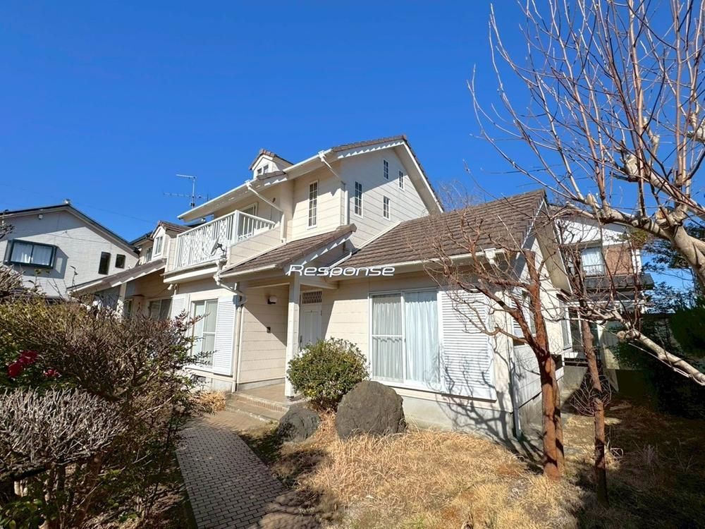 4LDK Detached House for Sale in Otsuka-cho, Miyazaki - 19.8 Million Yen - Thumbnail 2