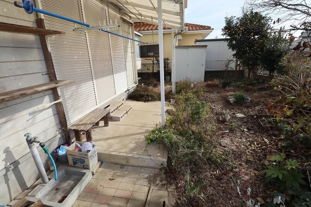 4LDK Corner House in Hitachinaka City, Ibaraki - 8,800,000 Yen - Thumbnail 3