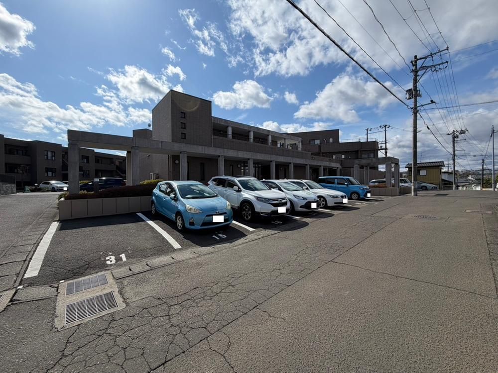 3LDK Apartment for Sale in Aoba Ward, Sendai, Miyagi - Thumbnail 3