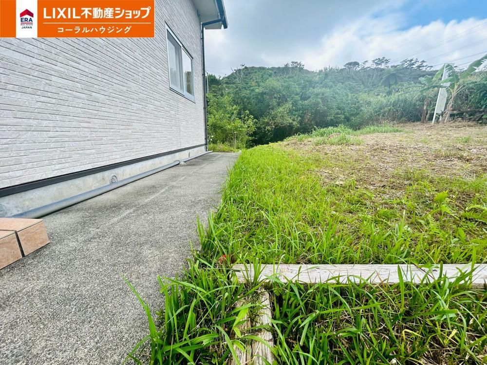 Land for Sale in Nakijin, Okinawa - 183m2 Ocean View Plot - Thumbnail 3