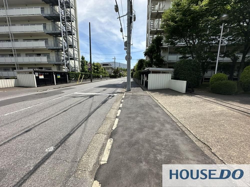 3LDK Apartment for Sale in Toride, Ibaraki - 57.55m2 - Thumbnail 2