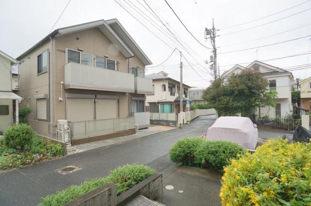 5LDK House for Sale in Suginami, Tokyo - 106.52m² - Thumbnail 3