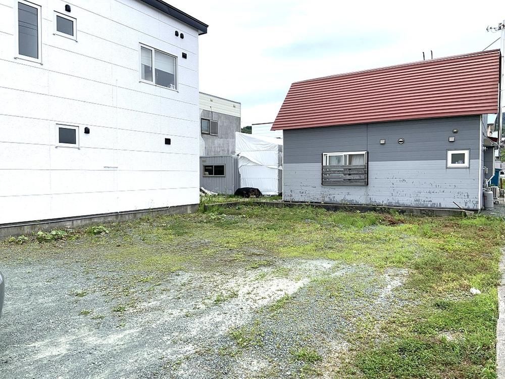 Land for Sale in Rumoi City, Hokkaido - 183.83 sqm - Thumbnail 2