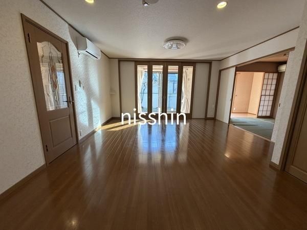 5LDK House with Garden in Minami-Ogikubo, Suginami, Tokyo - Thumbnail 4