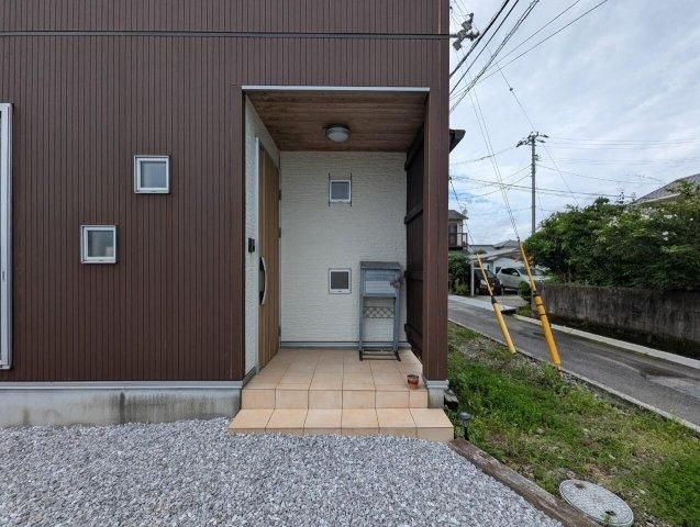 3LDK Detached House for Sale in Tosa City, Kochi Prefecture - Thumbnail 2