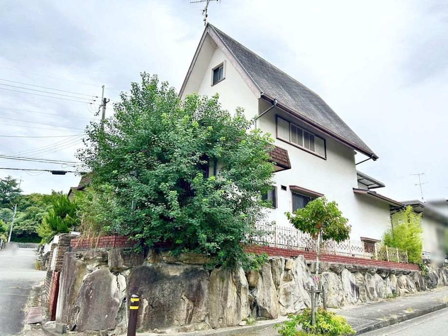 231.2 sqm Corner Land Plot for Sale in Kawanishi, Hyogo - Thumbnail 2