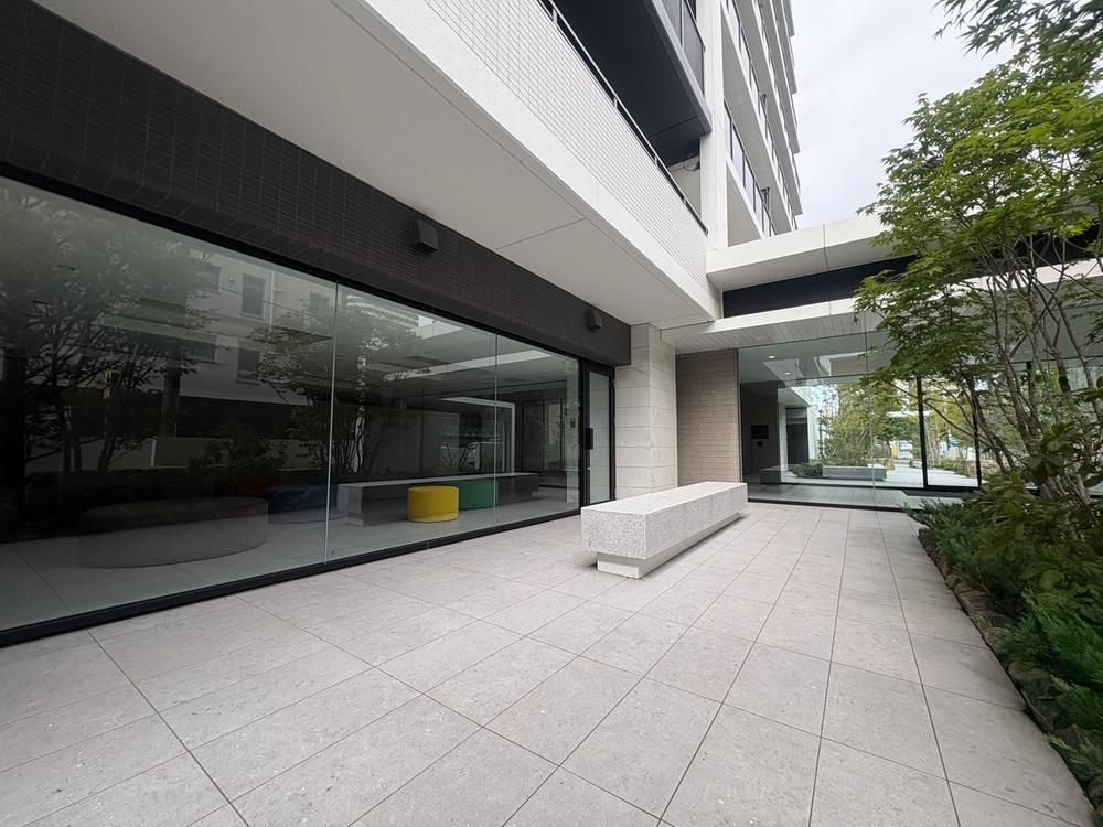 3LDK Apartment for Sale in Sapporo Chuo Ward - 63.76m2 - Thumbnail 2