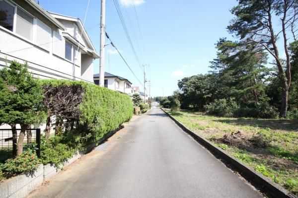 4LDK House for Sale in Ushiku, Ibaraki - 108.89m² - Thumbnail 3