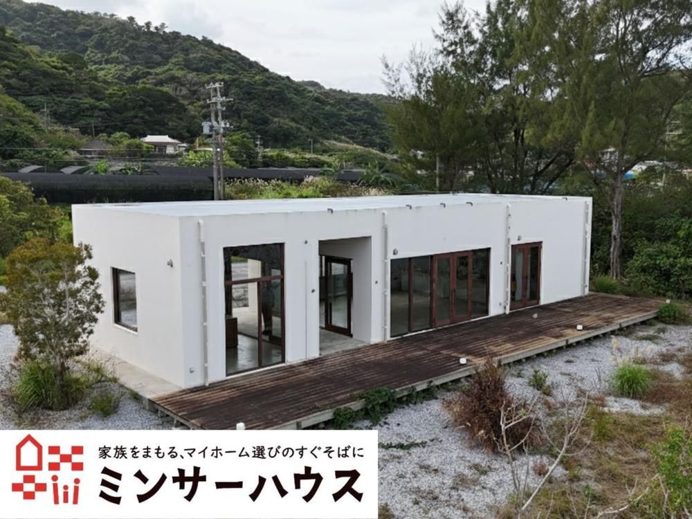 Land for Sale in Nakijin, Okinawa - 4,392 sqm with Ocean Views - Thumbnail 2