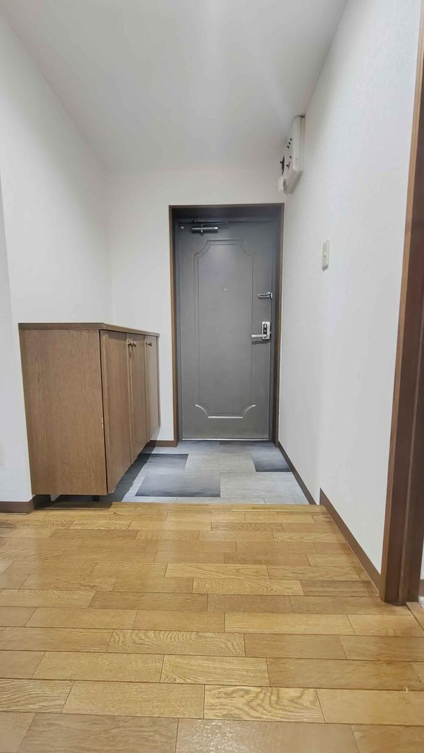 3LDK 75m² Resale Apartment in Chitose, Hokkaido - Thumbnail 3