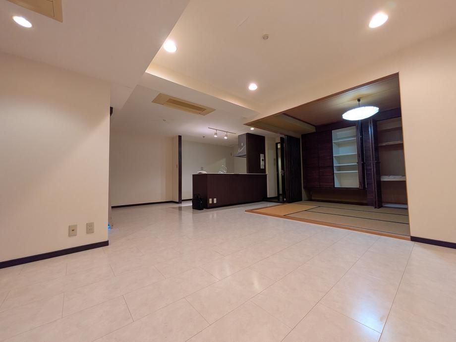 3LDK Apartment for Sale in Shizuoka City, 86.18m² - Thumbnail 4