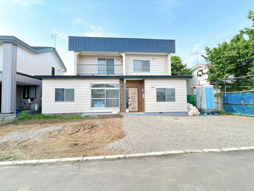 Renovated 5LDK House for Sale in Obihiro, Hokkaido - Thumbnail 2