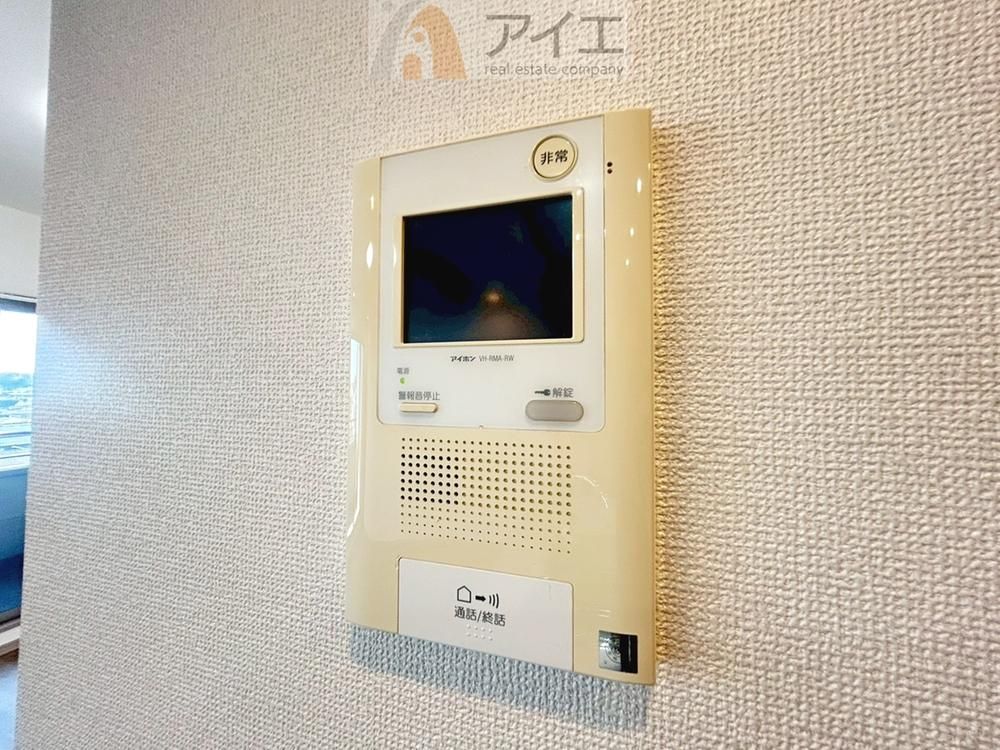 Renovated 3LDK Apartment for Sale in Chuo-ku, Chiba City - Thumbnail 3