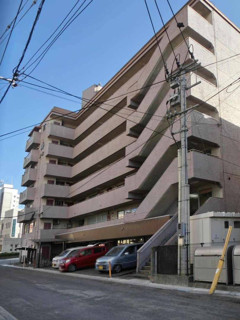 3DK Apartment for Sale in Oita City, Oita Prefecture - Thumbnail 2