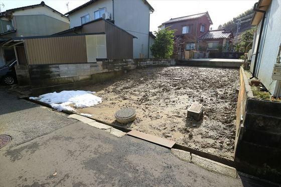 Land for Sale in Naruwa, Kanazawa - 79.21 sqm Vacant Lot - Thumbnail 2