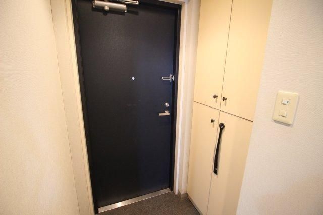 3DK Apartment for Sale in Yokosuka with Ocean View - Thumbnail 4