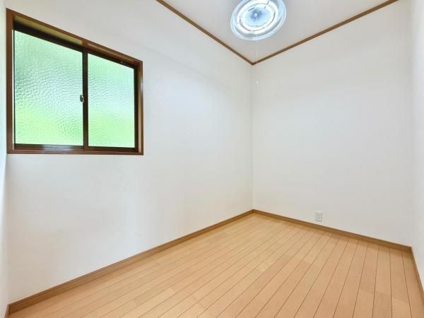 Renovated 3DK House in Kamagaya, Chiba - 85.76 sqm Land - Thumbnail 3