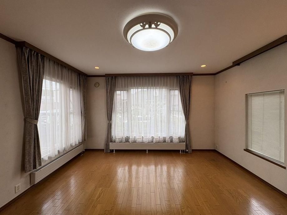 3LDK House with Garden for Sale in Asahikawa, Hokkaido - Thumbnail 4