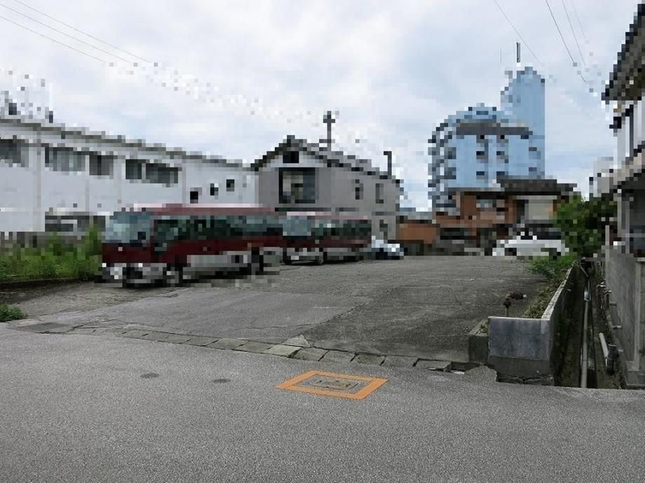 Land for Sale in Kochi City, 586 sqm, Near Station - Thumbnail 2