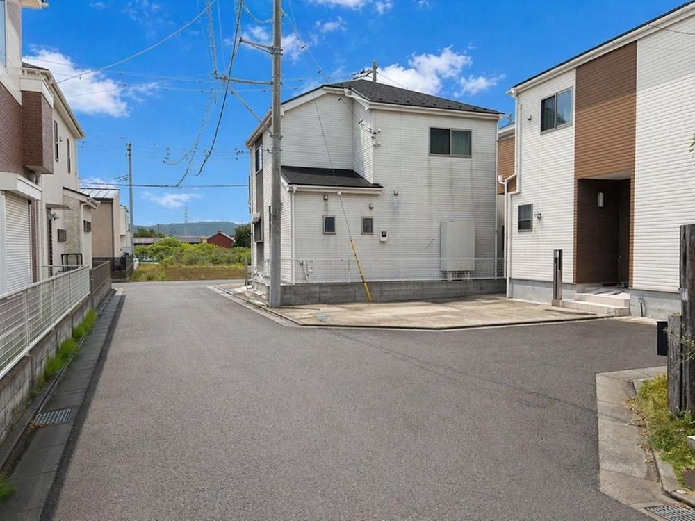3LDK All-Electric House for Sale in Hiratsuka, Kanagawa - Thumbnail 2