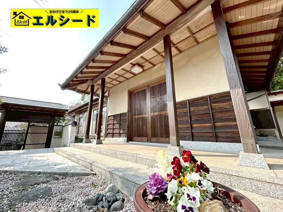 7DK Japanese-Style House in Mukaiyama, Sendai - 218m2 - Thumbnail 2