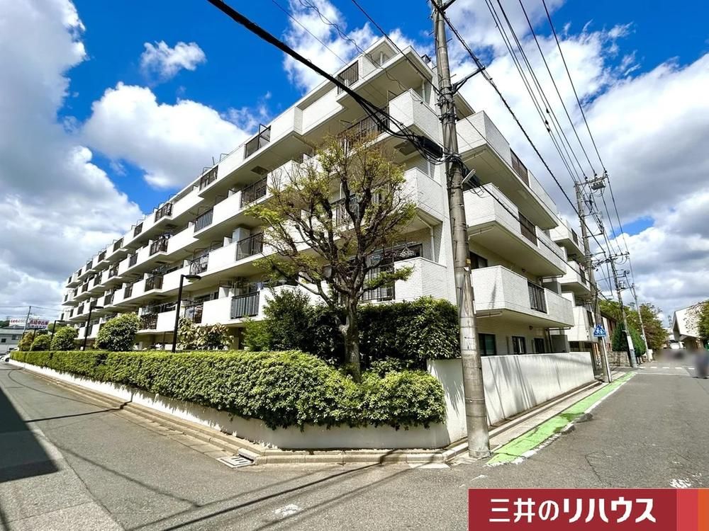 Gem Kawaguchi Shiba Park 4LDK Apartment for Sale in Saitama - Thumbnail 3