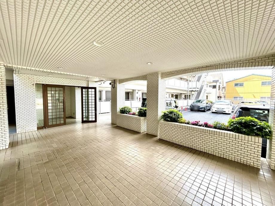 Gem Kawaguchi Shiba Park 4LDK Apartment for Sale in Saitama - Thumbnail 4