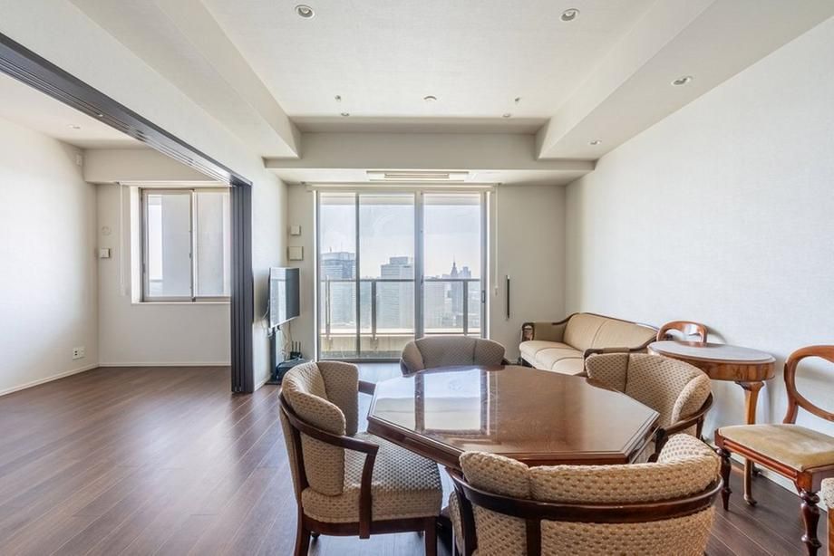 The Park House Nishi-Shinjuku Tower 60 - 2LDK Apartment for Sale in Shinjuku - Thumbnail 3