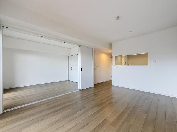 3LDK Apartment for Sale in Yokohama, Kanagawa | 77.37 sqm - Thumbnail 4