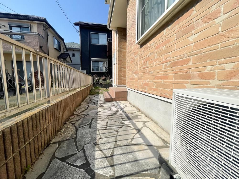 3LDK Used House in Hamura, Tokyo - 95.22 sqm - Thumbnail 2