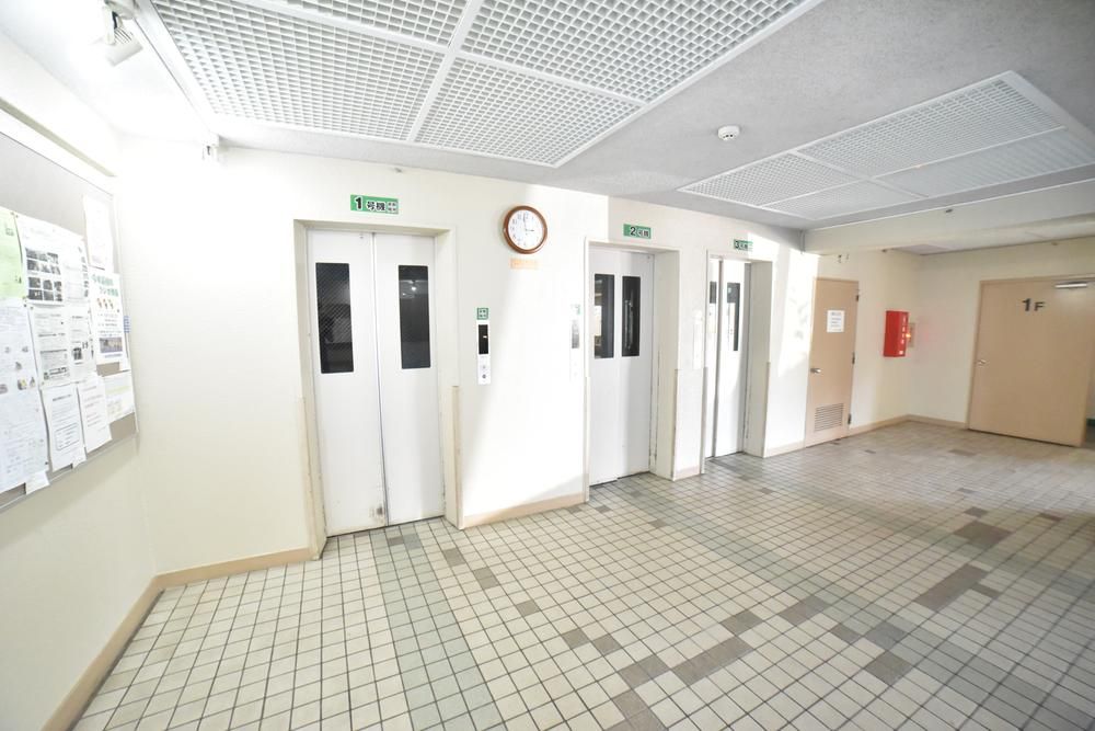Renovated 2LDK Apartment in Sendai Taihaku 57m² - Thumbnail 3