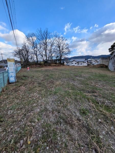 Land for Sale in Yoshinogawa City, Tokushima - 1,589 sqm - Thumbnail 4