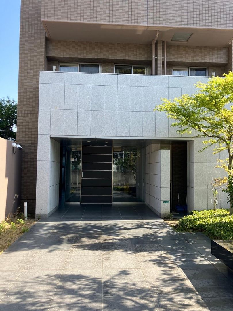 4LDK Apartment for Sale in Matsuyama City, Ehime - 95.43m2 - Thumbnail 2
