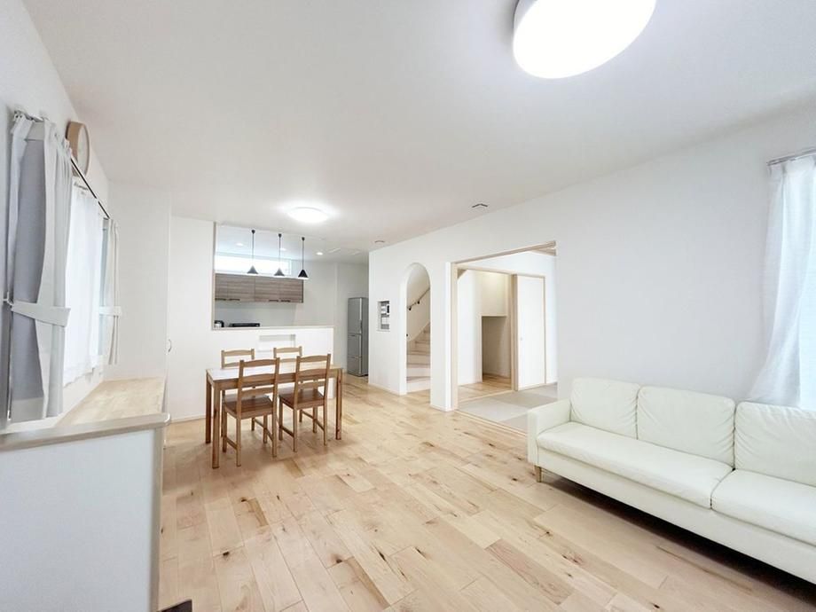 Modern 5LDK Solar Home for Sale in Matsudo, Chiba - Thumbnail 4