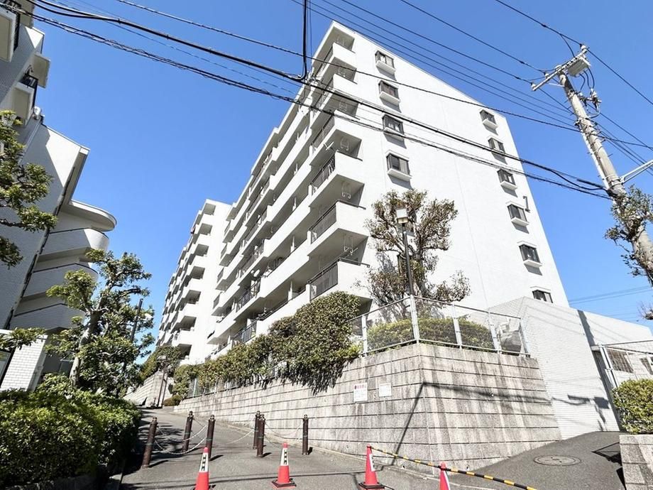 Hills Minami-Totsuka Primazo 1 Building 3LDK Apartment for Sale - Thumbnail 3