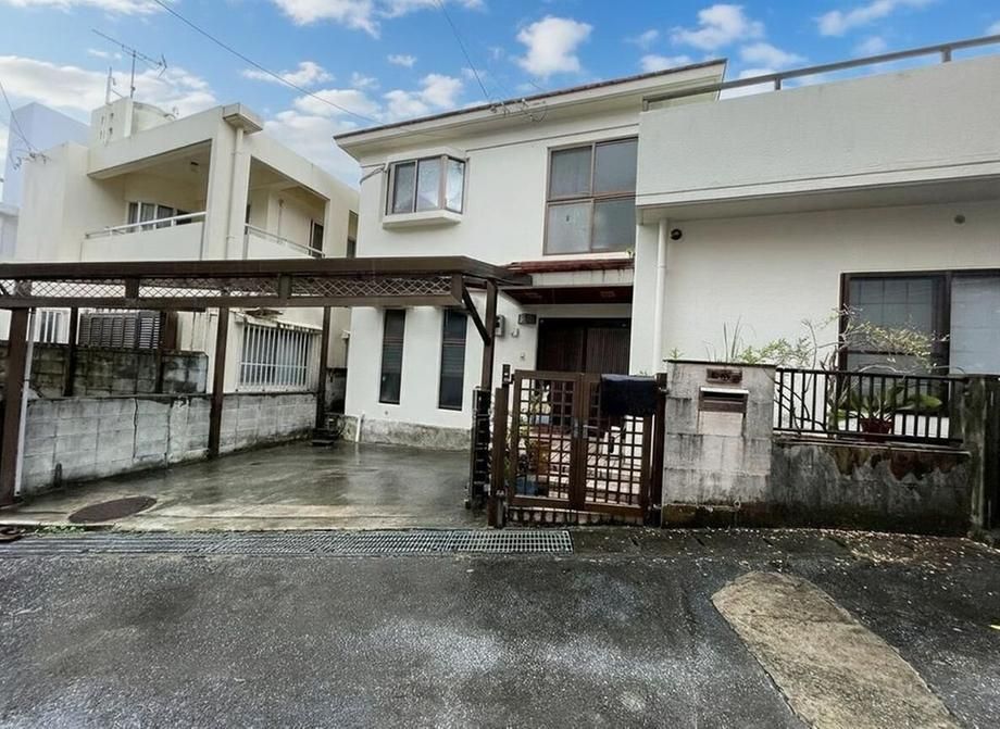 4LDK Reinforced Concrete House for Sale in Shuri Ishimine-cho, Naha - Thumbnail 2