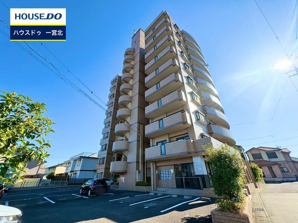 Renovated 4LDK Apartment in Ichinomiya, Aichi - Thumbnail 2