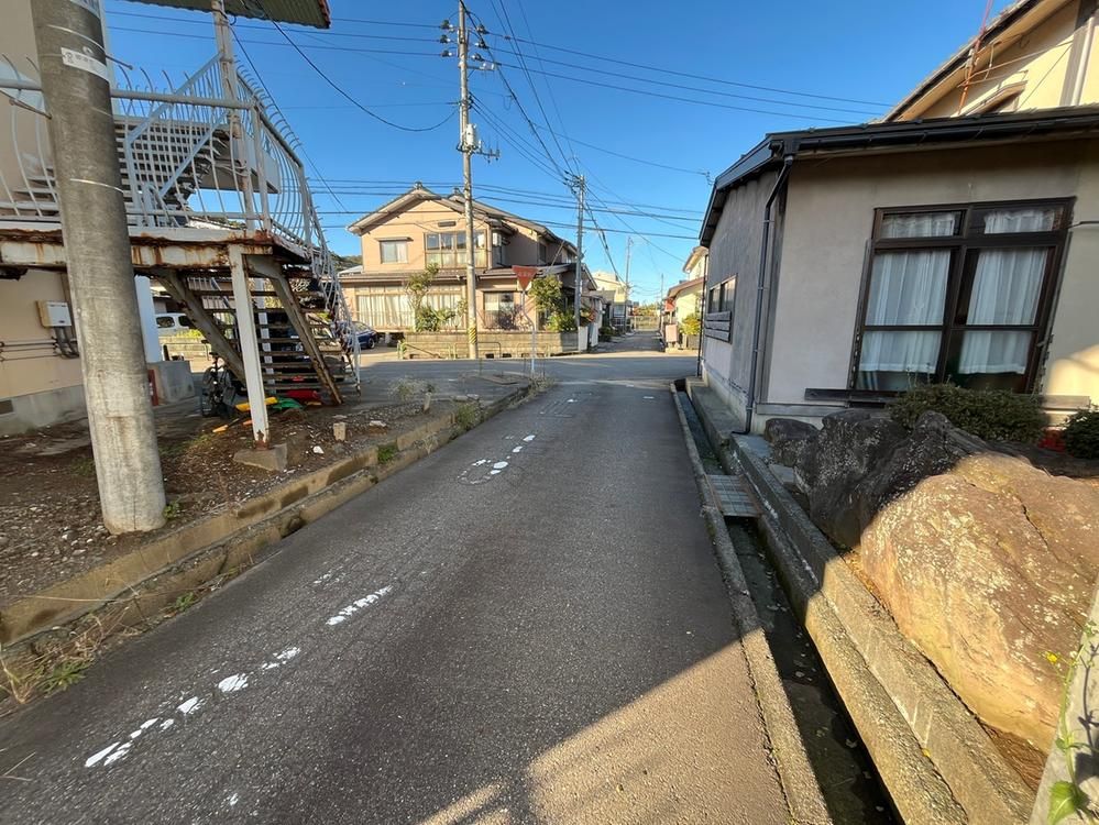Corner Land for Sale in Joetsu City, Niigata - 271.57 sqm - Thumbnail 3