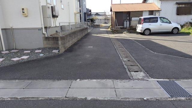 Land for Sale in Gifu City - 416.64 sqm - Thumbnail 3